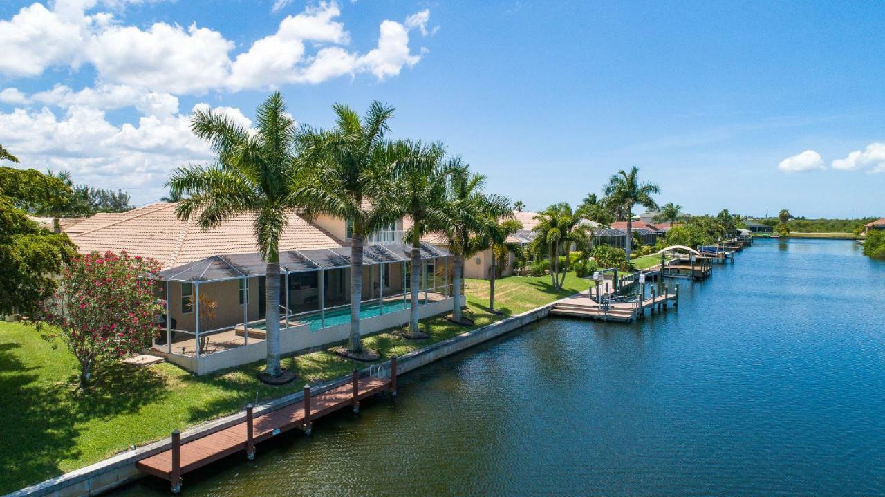 Mangrove Bay Sw Cape - Waterfront Private Home Locally Owned & Managed, Fair & Honest Pricing Cape Coral Exterior photo